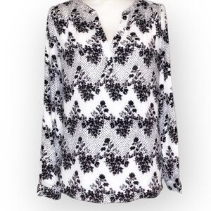 CANDIES Floral V-Neck Long Sleeve Blouse in Black and White SZ Large